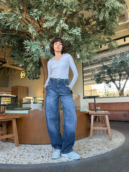 Skater - Mid Navy Blue Washed Skater Jeans.